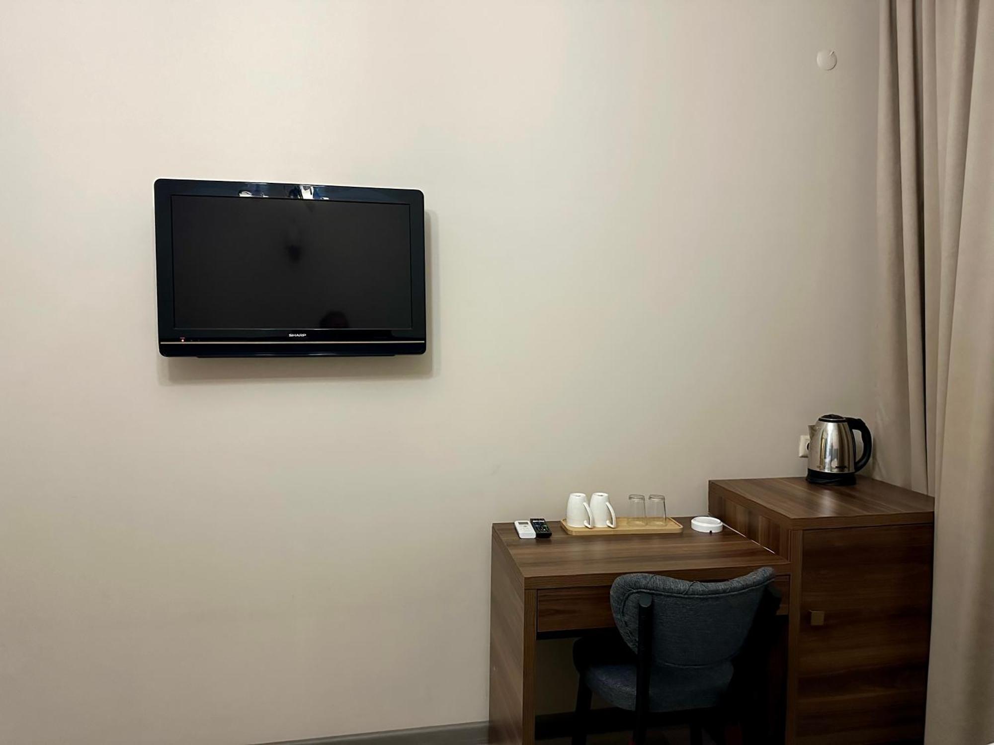 באטומי Hotel Tsereteli מראה חיצוני תמונה