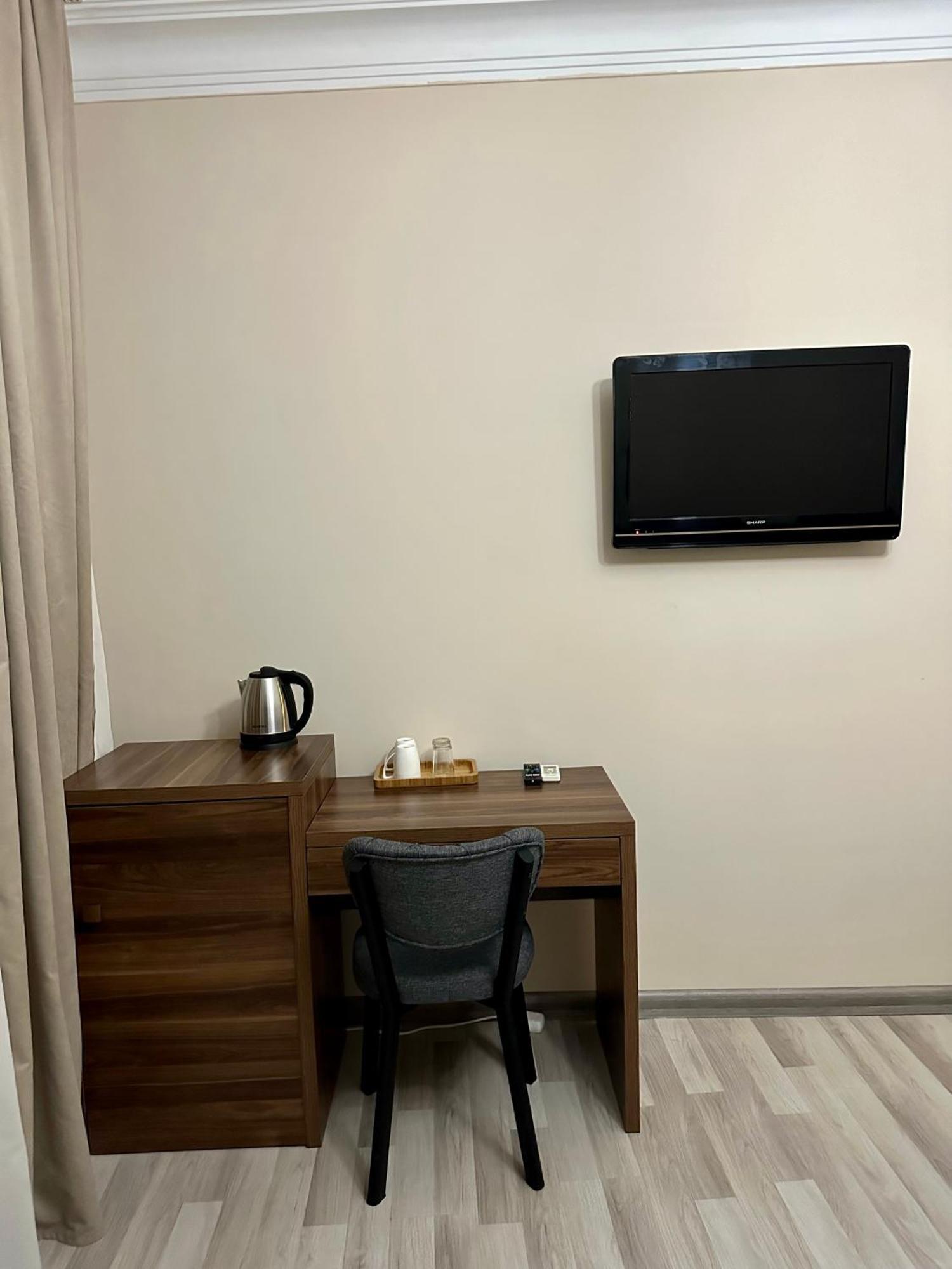 באטומי Hotel Tsereteli מראה חיצוני תמונה
